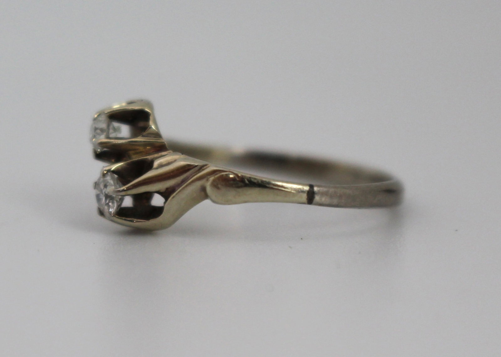 Diamond Crossover 18ct White Gold Ring - 11