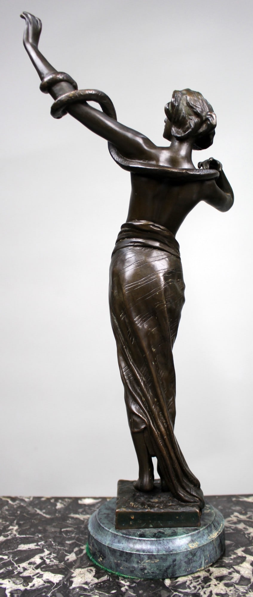 Fine Art Deco Patinated Bronze Figure of a Woman with Serpent - 5