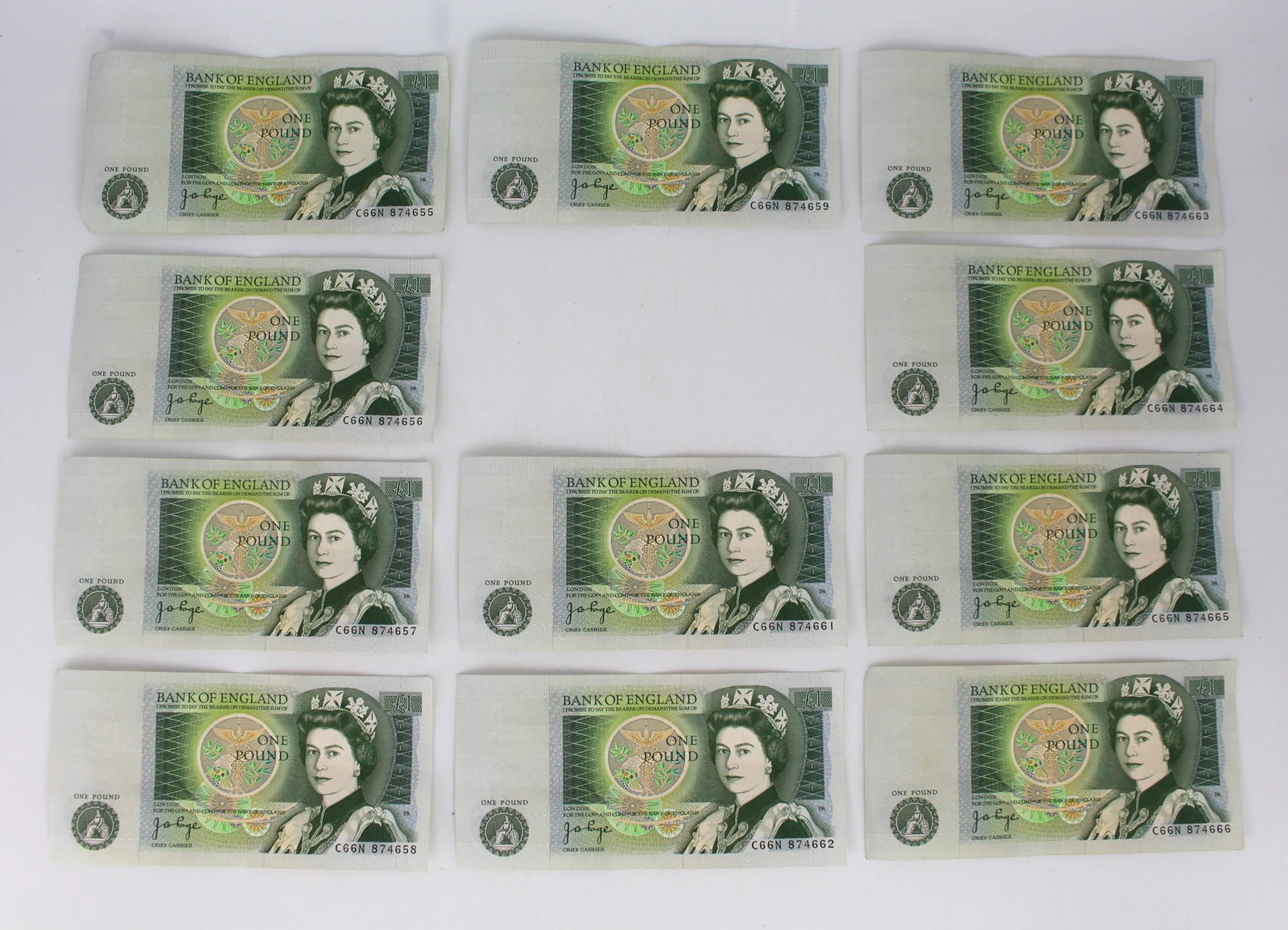 £1 Bank Notes - C Series Consecutive Run (11 Notes): Title: £1 Bank Notes - C Series Consecutive Run (11 Notes) Description: £1 Bank Notes - C Series Consecutive Run (11 Notes) This listing offers a set of 11 consecutive £1 banknotes