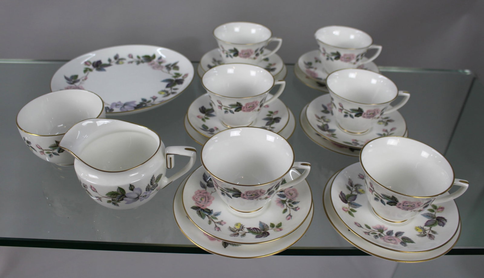 Royal Worcester “June Garland“ 6 Place Tea Service: Title: Royal Worcester “June Garland“ 6 Place Tea Service Description: Royal Worcester June Garland 6 Place Tea Service Royal Worcester June Garland. Late 20th century. All pieces