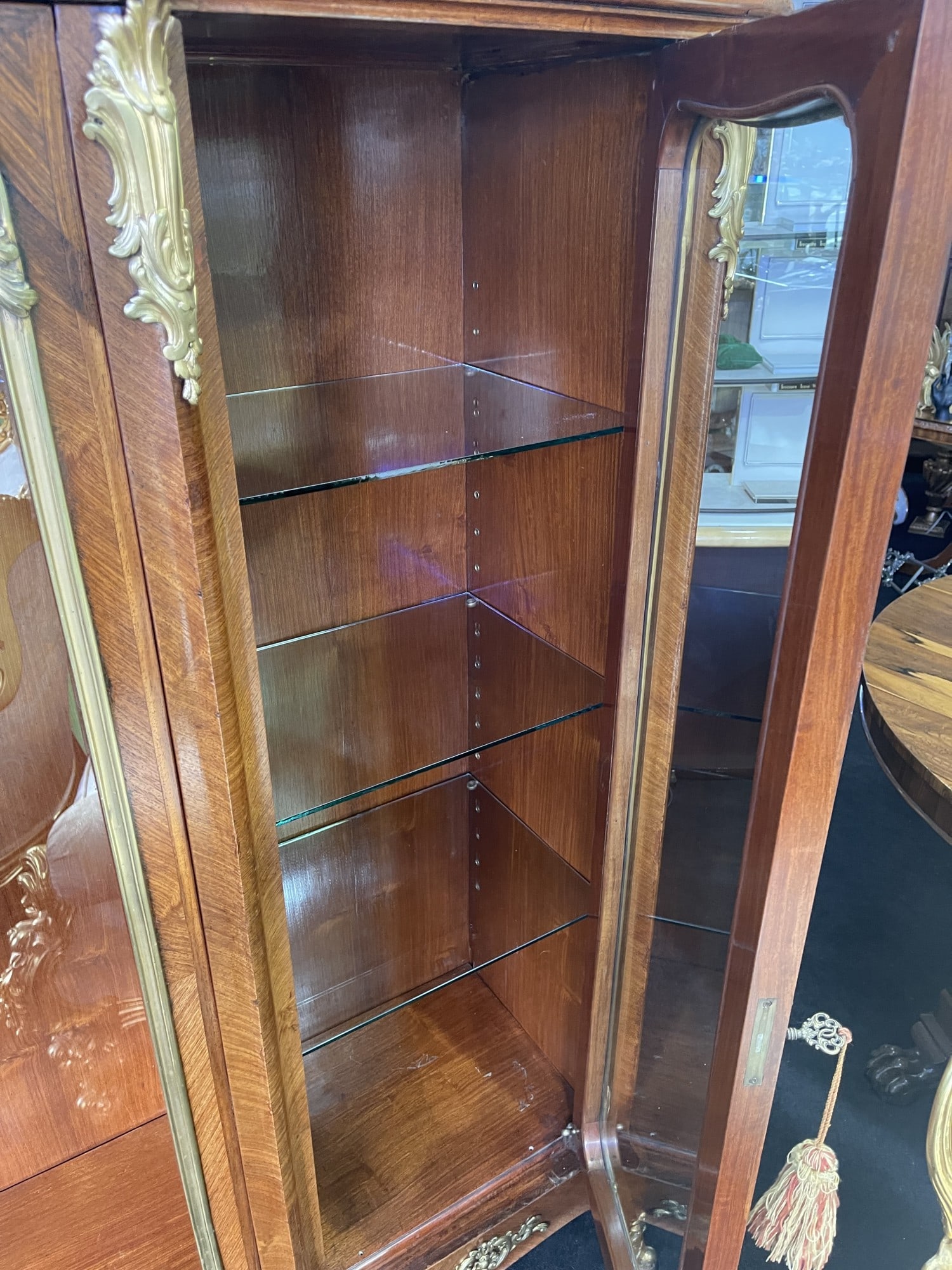 Fine Large Antique French Kingwood & Ormolu Mounted Vitrine Display Cabinet - 15