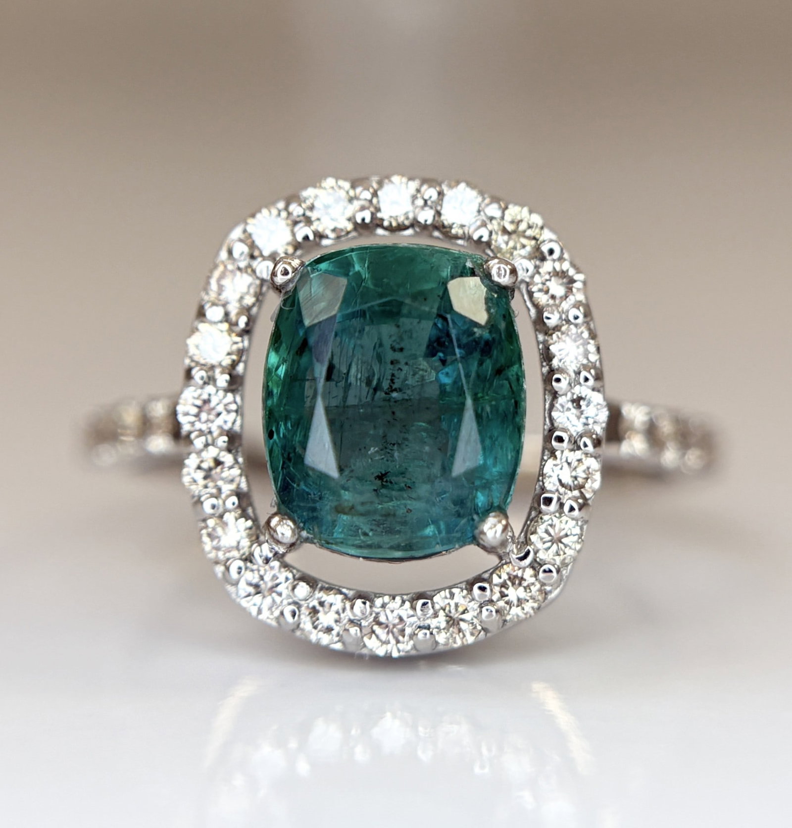 Beautiful 2.25 CT Natural Emerald Ring With Natural Diamonds & Platinum 950 - 5