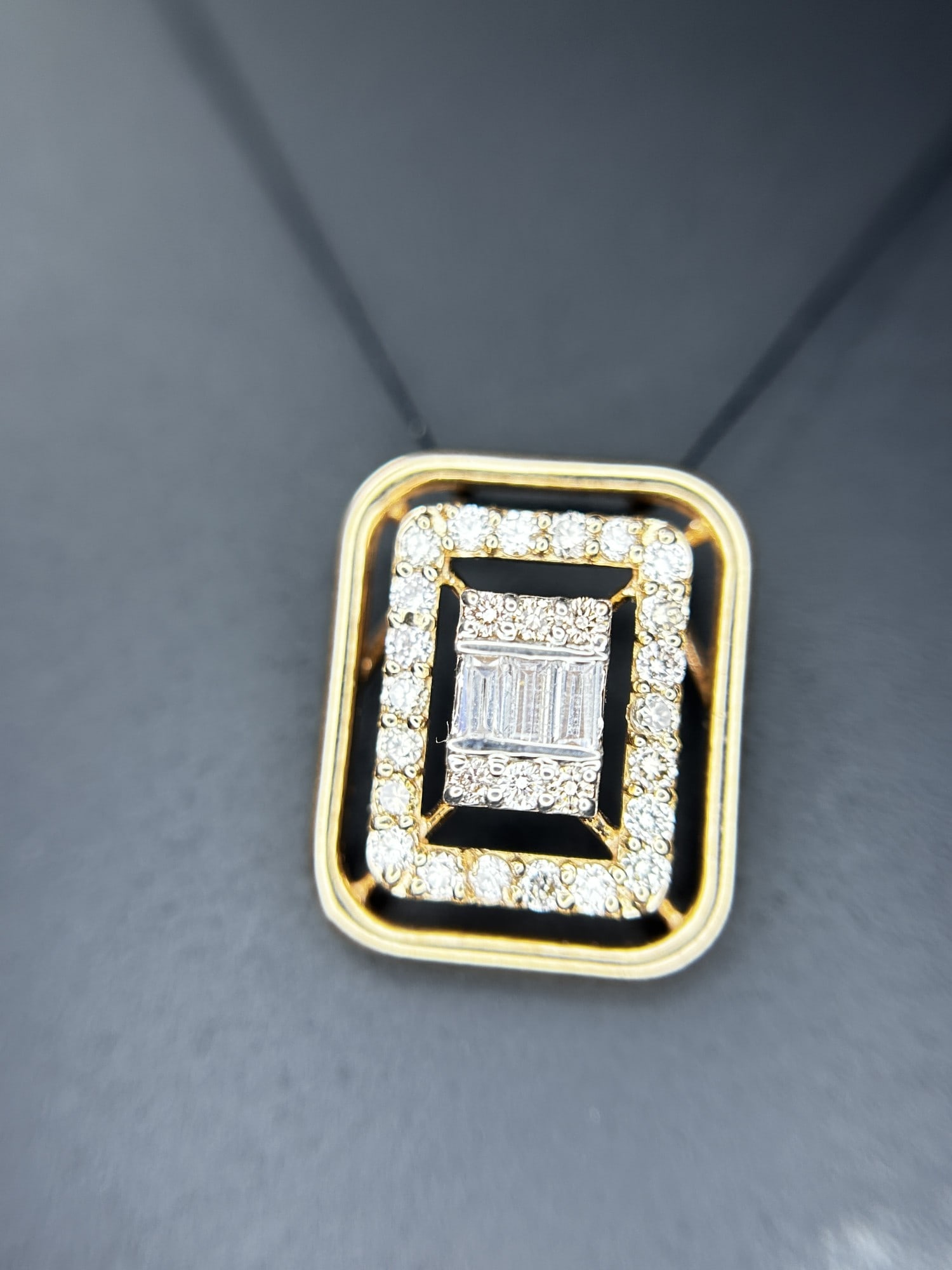 Beautiful Natural 0.40 CT Diamond Pendant With 18k Yellow Gold - 7