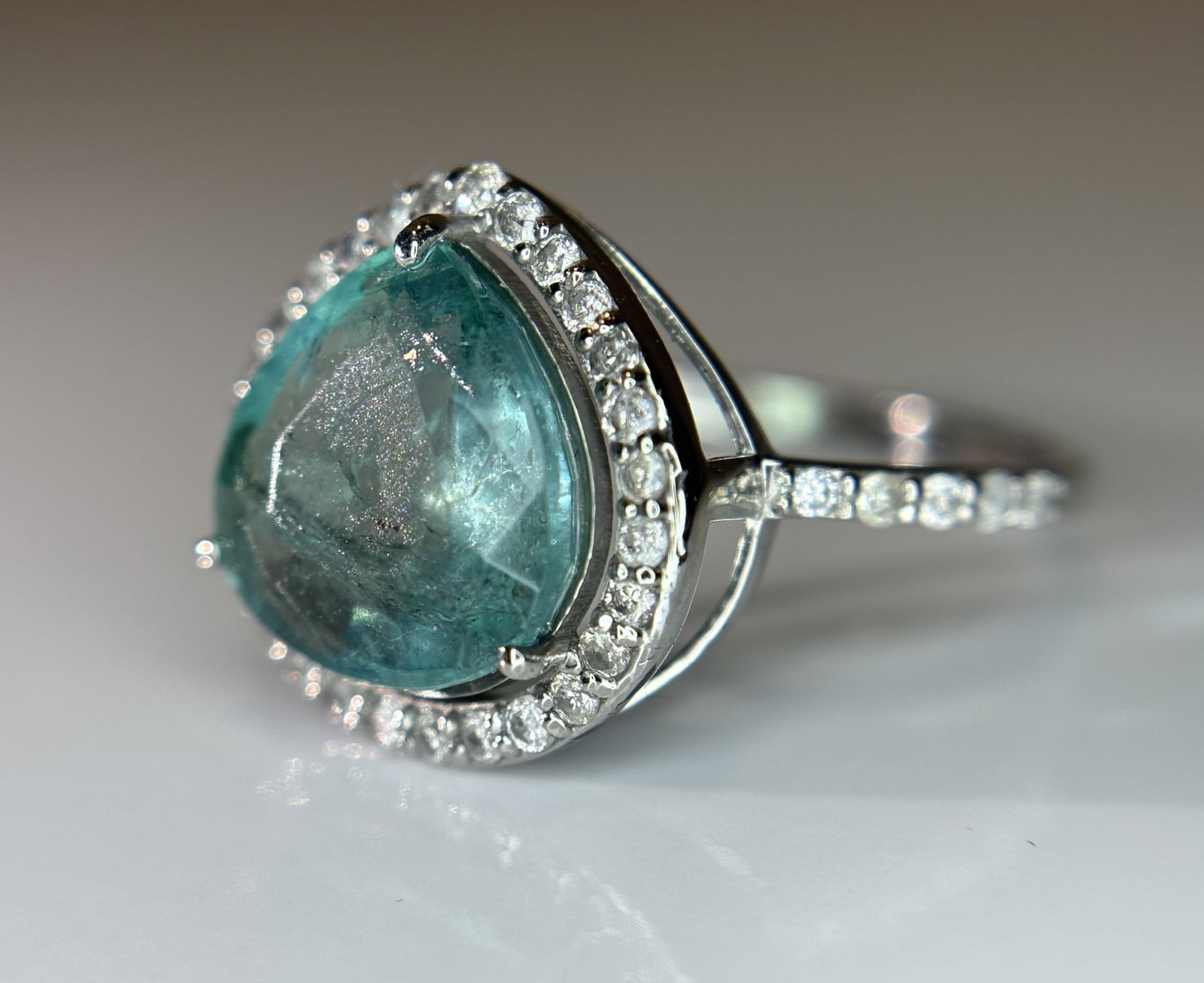 Beautiful 2.86 CT Natural Emerald Ring With Natural Diamonds & Platinum 950 - 5