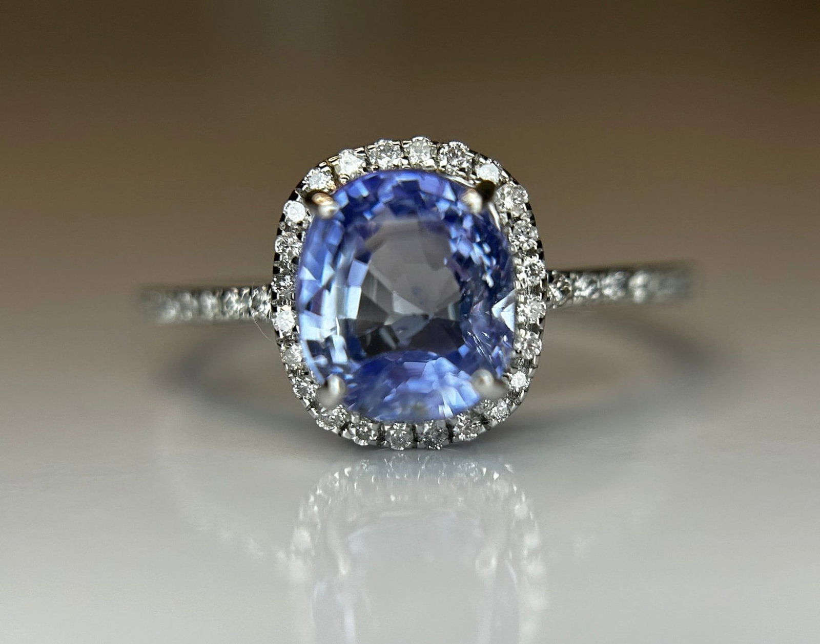 2.51 CT Unheated/Untreated Ceylon Cornflour Blue Sapphire Diamonds & 18k Gold - 6