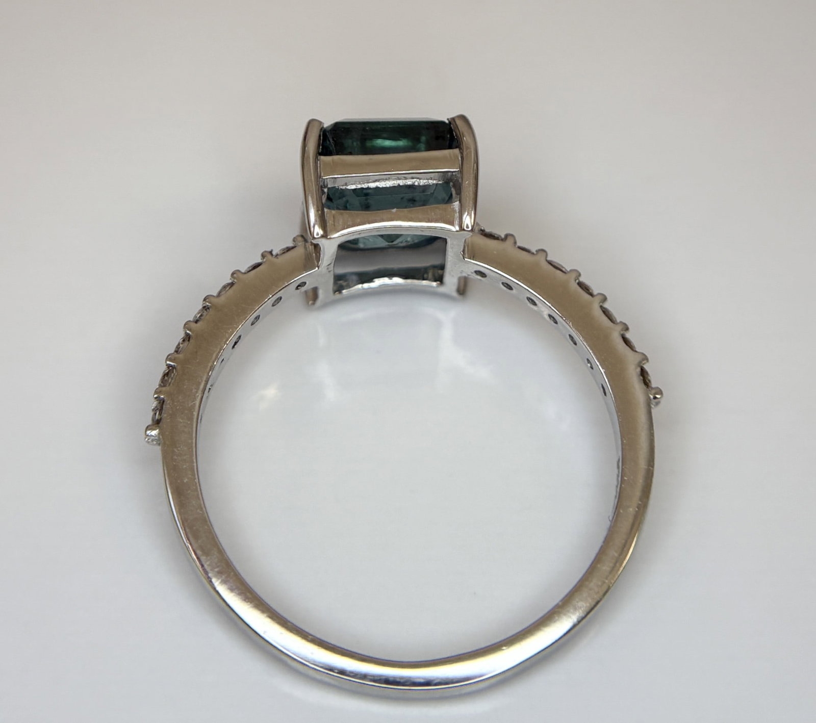 Beautiful 2.50 CT Natural Emerald Ring With Natural Diamonds & Platinum 950 - 7