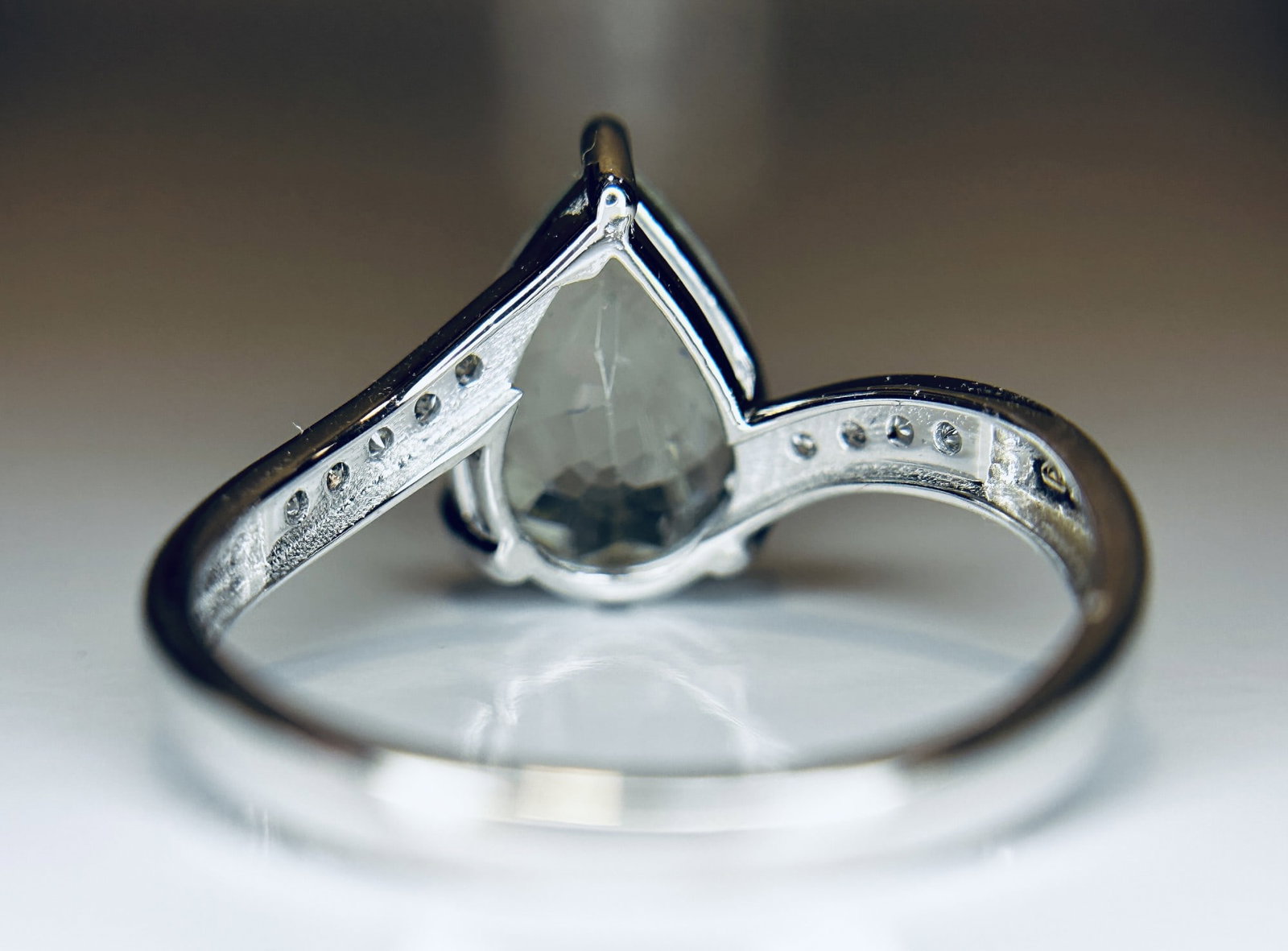 Beautiful 2.60 CT Natural Aquamarine Ring With Natural Diamonds & 18k White Gold - 5