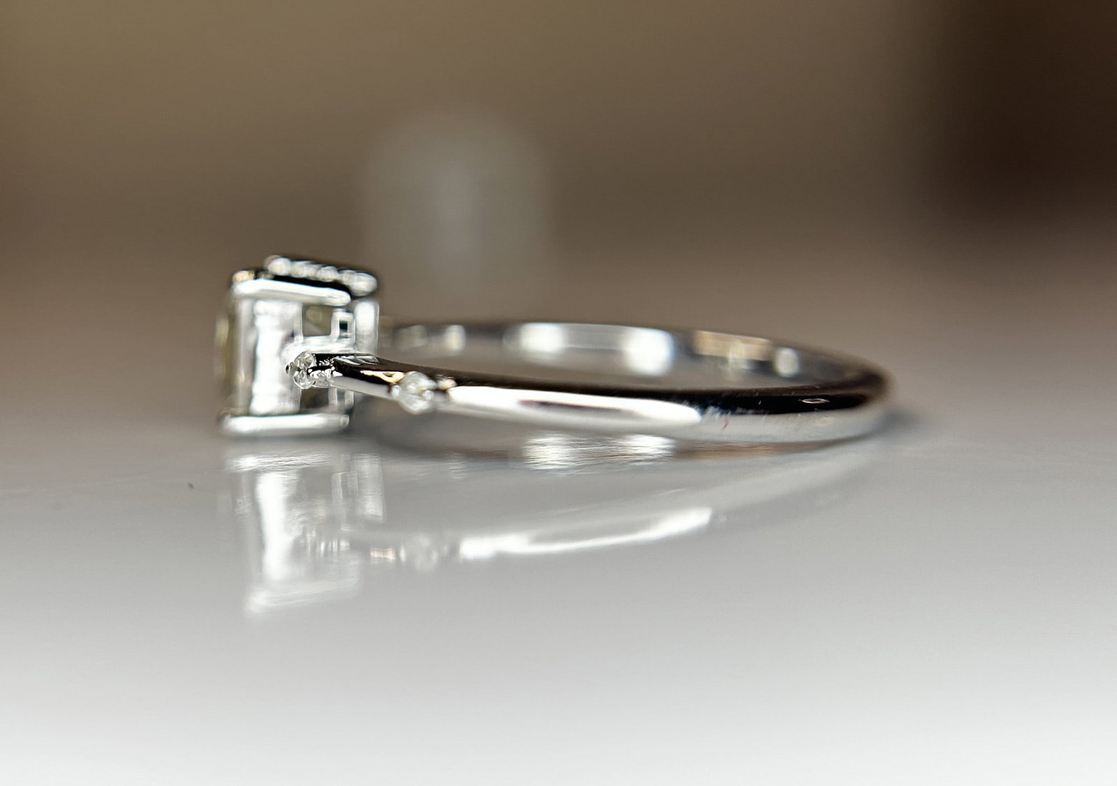 Beautiful 1.07ct Princess Cut Untreated Natural Solitaire Diamond & 18k Gold - 4