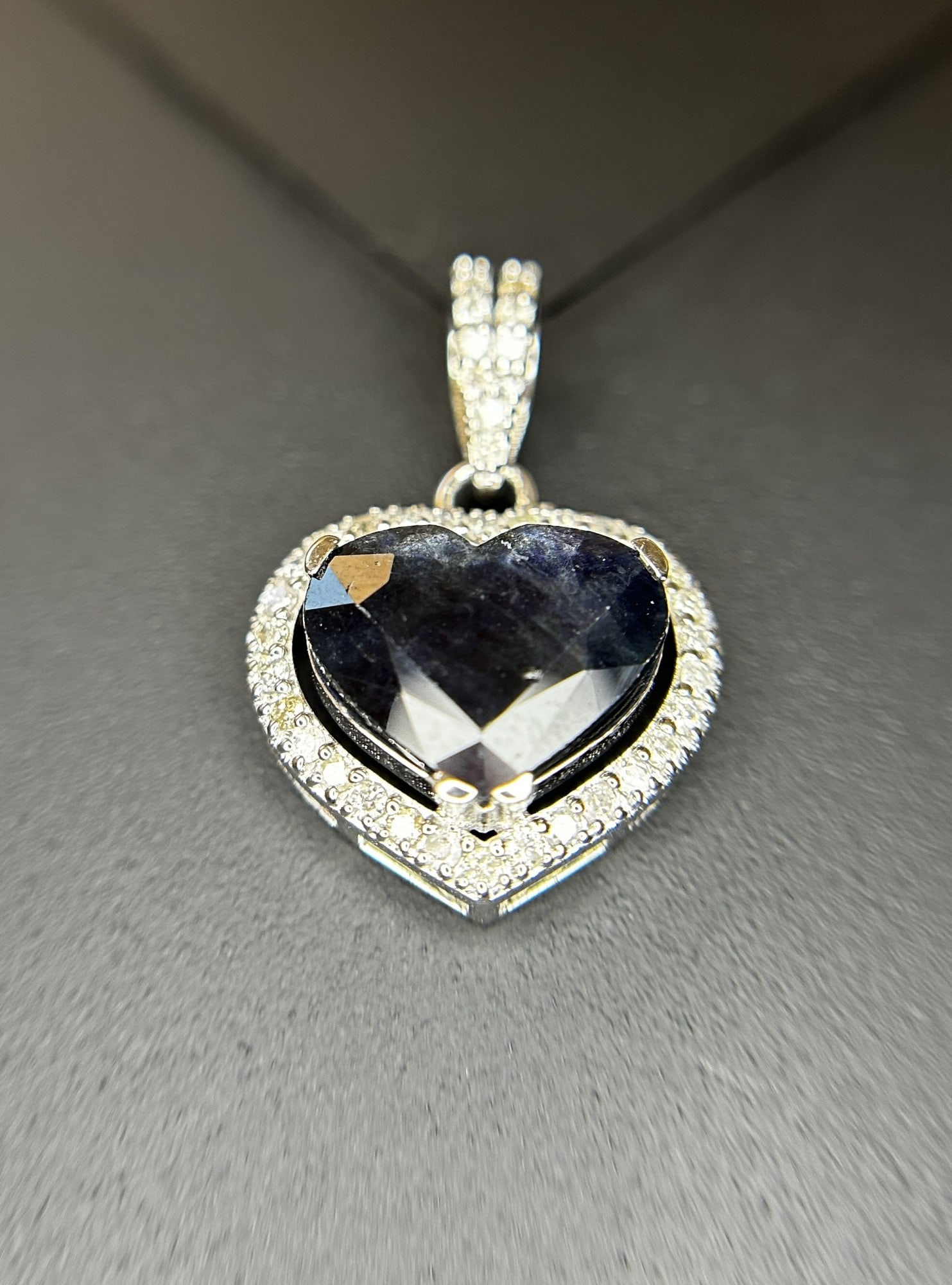 Beautiful 3.17 CT Unheated Ceylon Blue Sapphire With Natural Diamonds & 18k Gold - 6