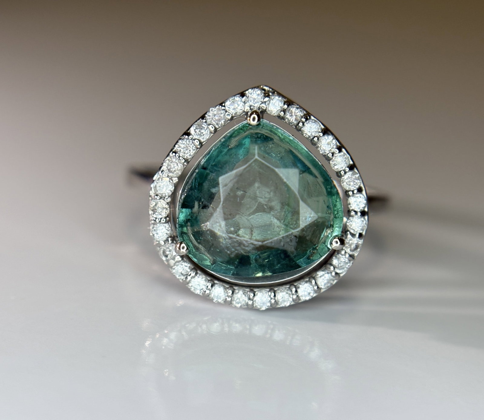 Beautiful 3.21 CT Natural Emerald Ring With Natural Diamonds & Platinum 950 - 4