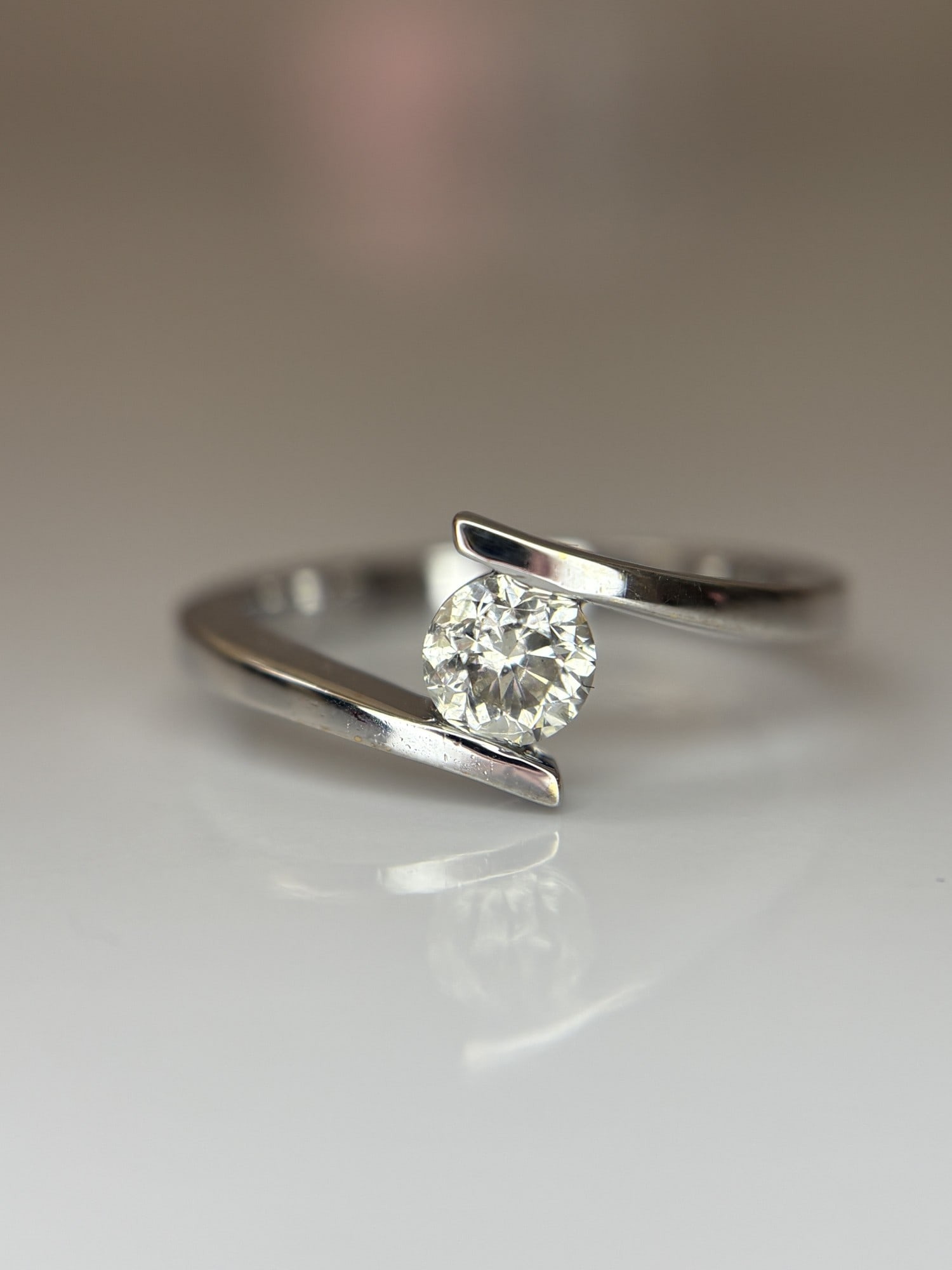 Beautiful Natural 0.45 CT S1 Diamond Ring With 18k Gold - 2