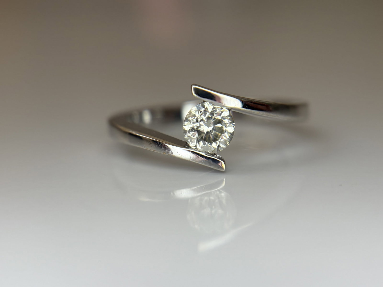 Beautiful Natural 0.45 CT S1 Diamond Ring With 18k Gold - 3