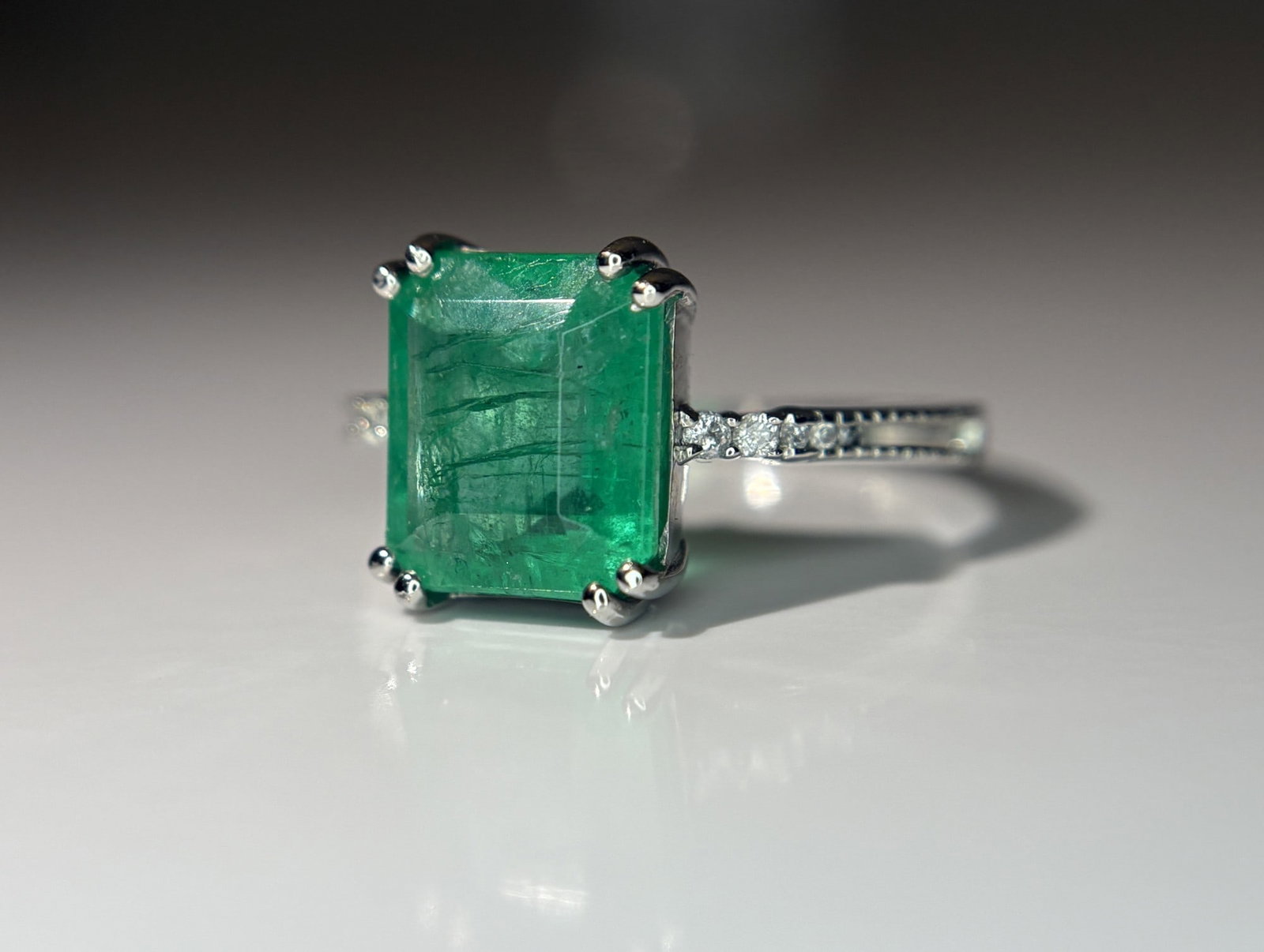 Beautiful 3.20 CT Natural Emerald Ring With Natural Diamonds & Platinum 950 - 6