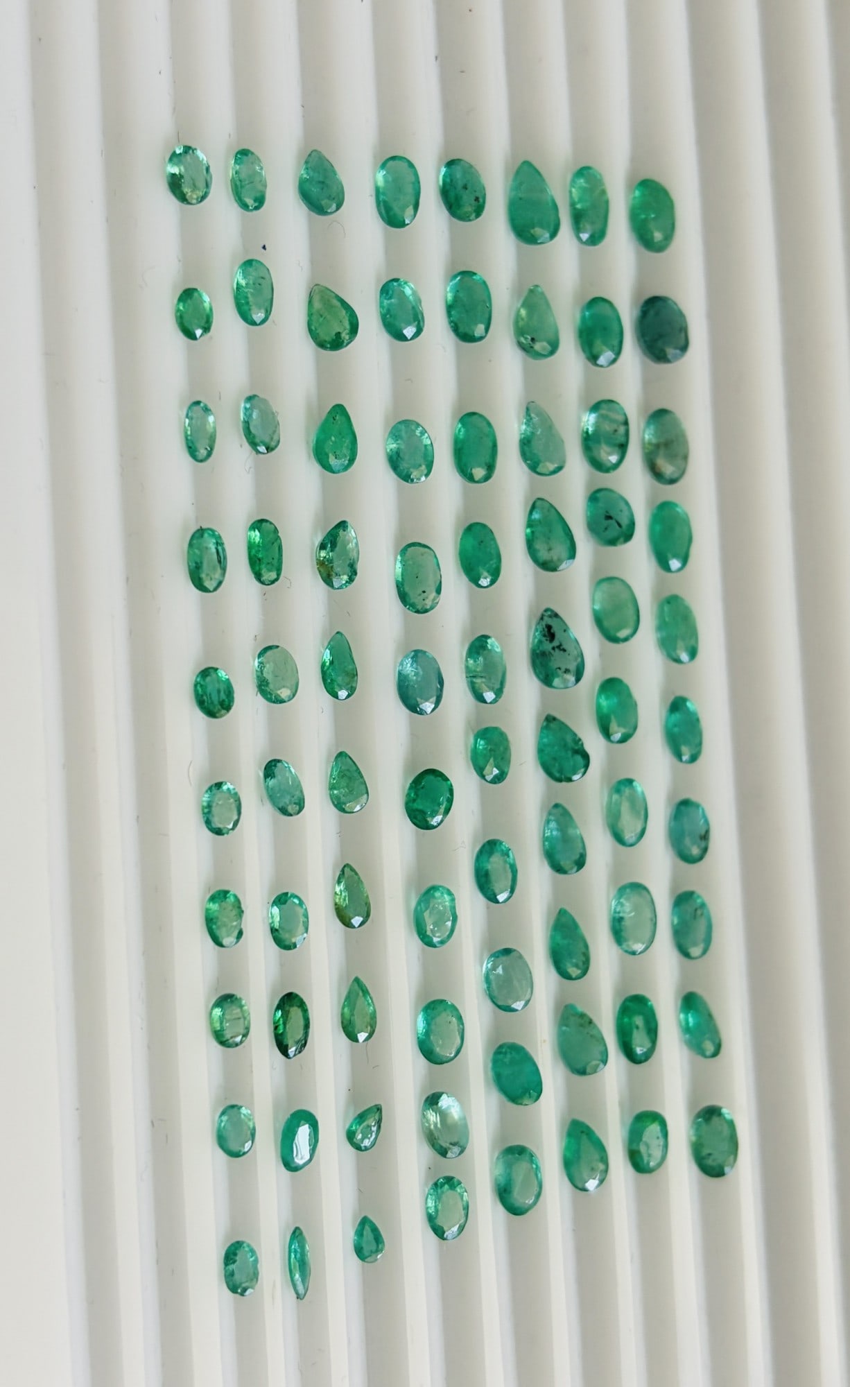 29.10ct Natural Emeralds - 6