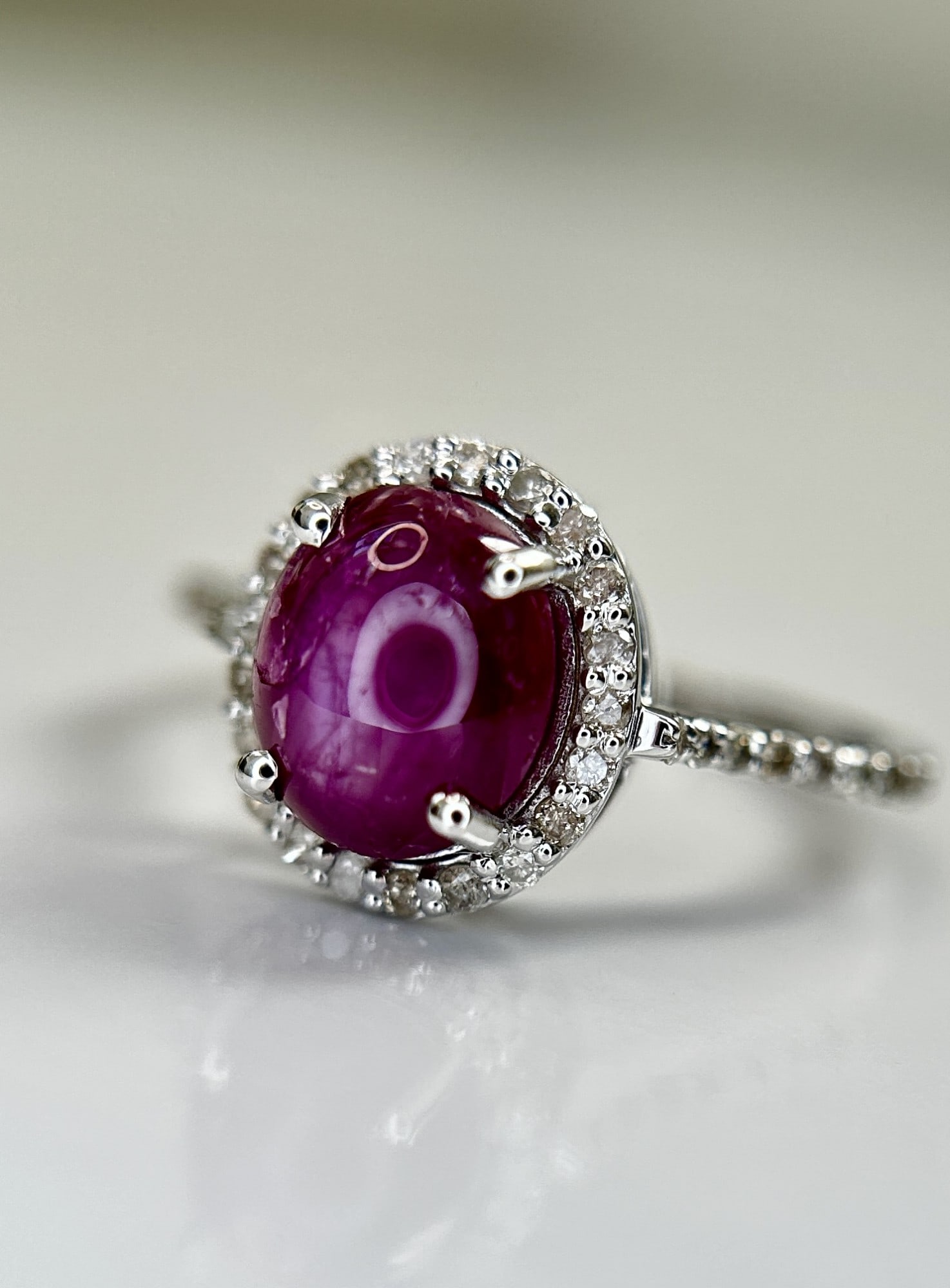 Natural Star Ruby Ring 2.71ct With Natural Diamonds & 18k Gold - 4