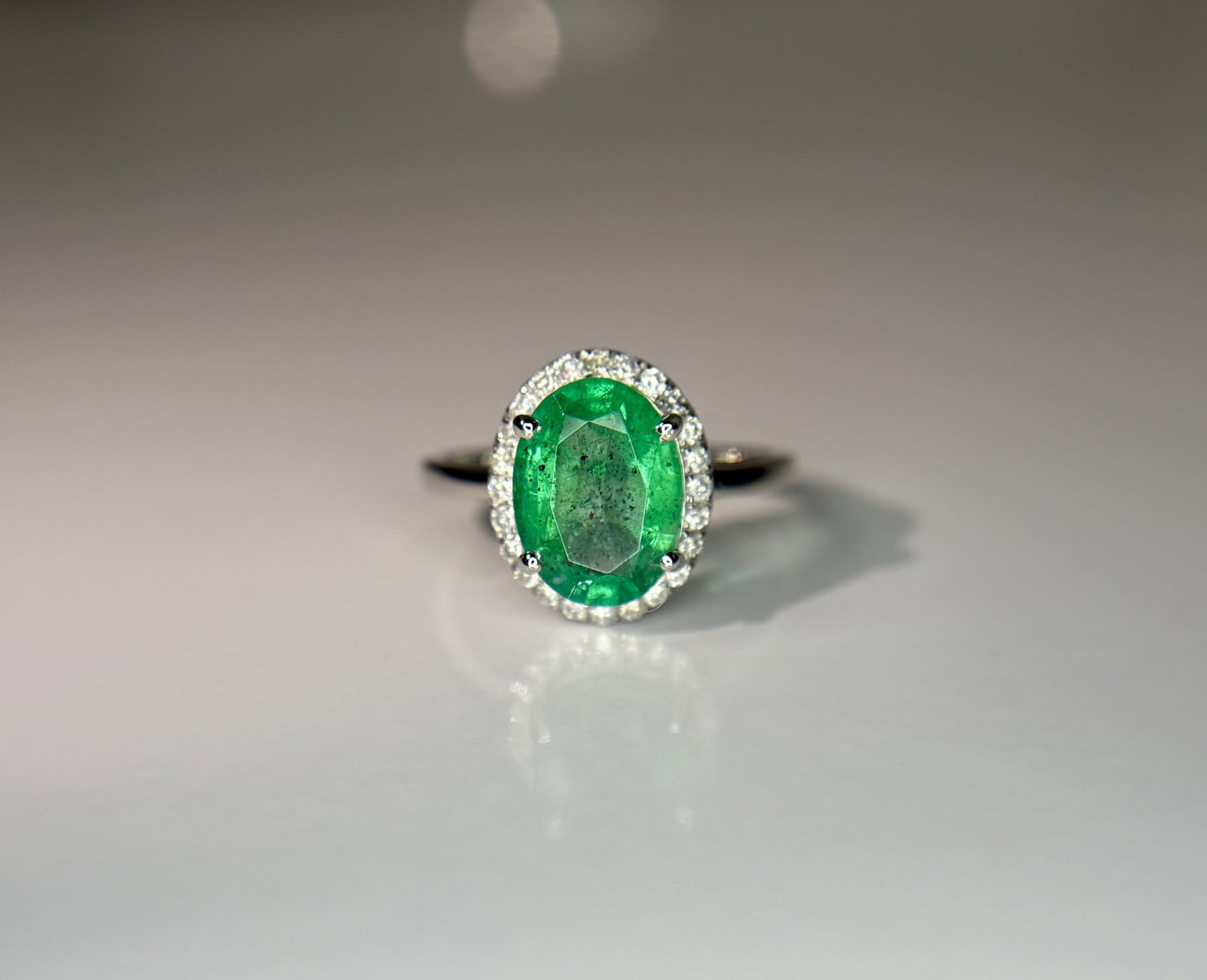 Beautiful 2.70 CT Natural Emerald Ring With Natural Diamonds & Platinum 950 - 2