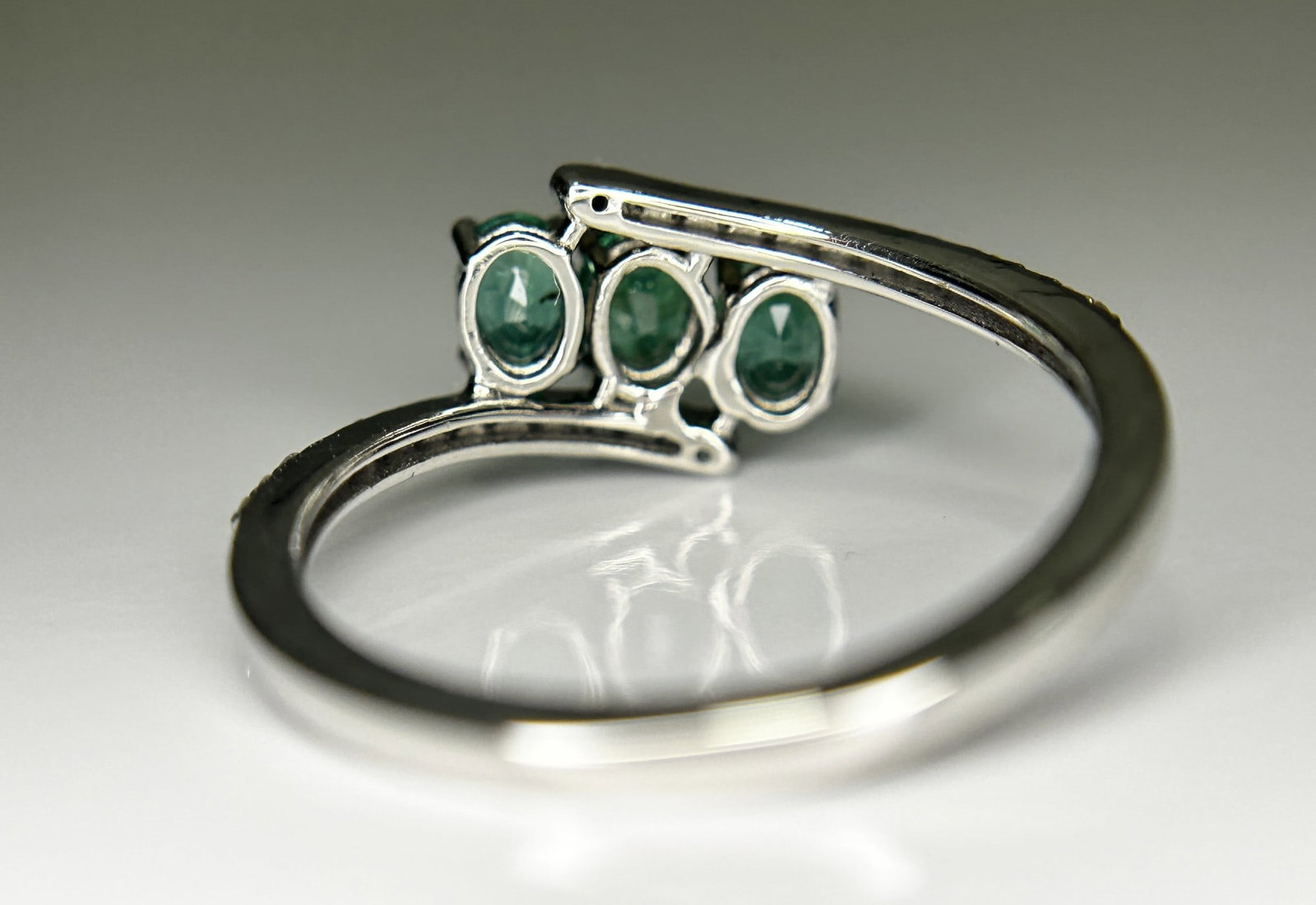 Beautiful 0.62Ct Natural Emerald Ring With Natural Diamonds & Platinum 950 - 5