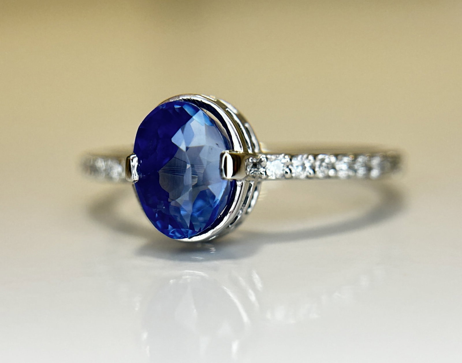 Beautiful 1.77CT Unheated Burma Blue Sapphire Diamonds & Platinum - 2