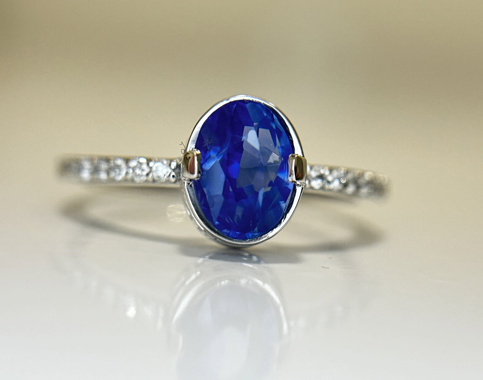 Beautiful 1.77CT Unheated Burma Blue Sapphire Diamonds & Platinum - 8