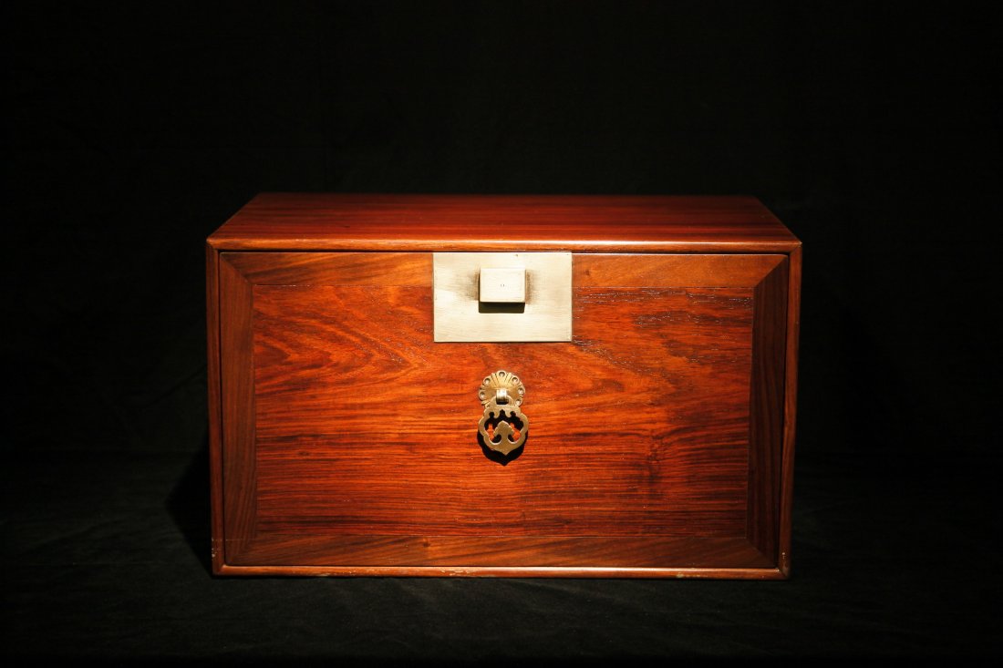 Magnificent Qing Dynasty Huanghuali Table-Top Chest (1 of 5)