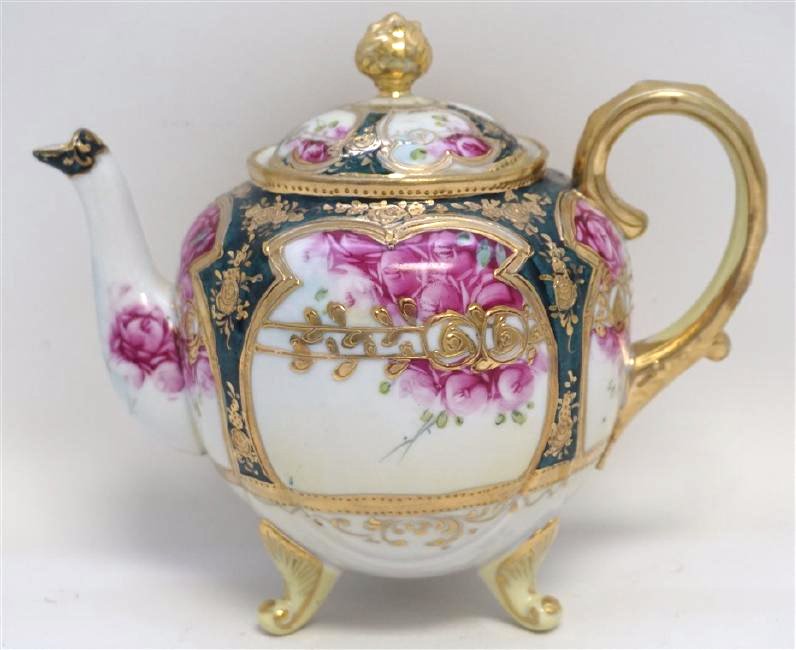 HAND PAINTED NIPPON PORCELAIN TEA POT (1 of 9)