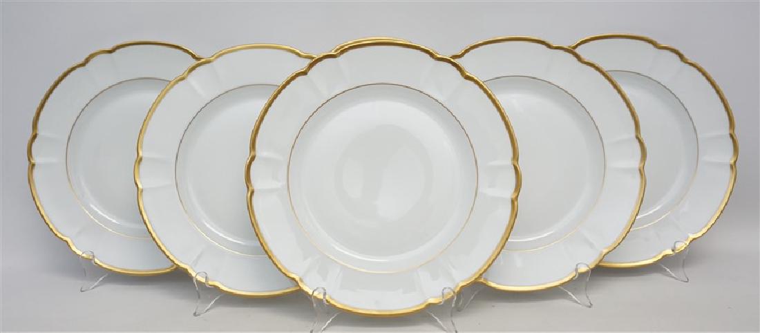 6 HAVILAND PARLON COLETTE GOLD DINNER PLATES (1 of 8)