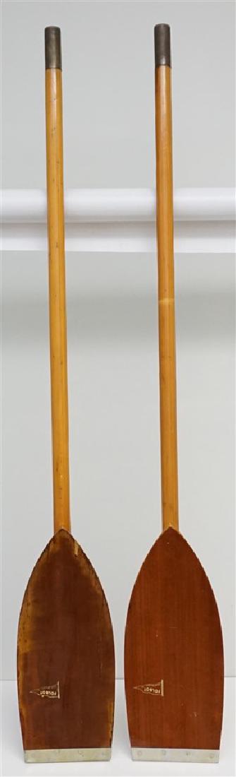 PAIR VINTAGE FOLBOT WOOD OARS / PADDLES (1 of 6)