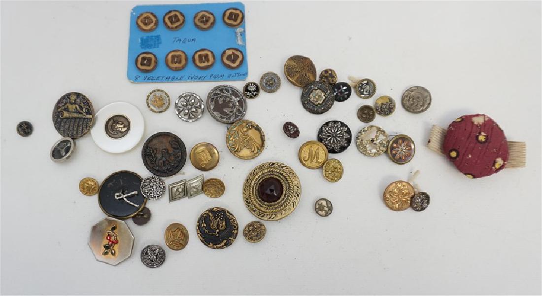 50 ANTIQUE VICTORIAN / EDWARDIAN BUTTONS (1 of 5)