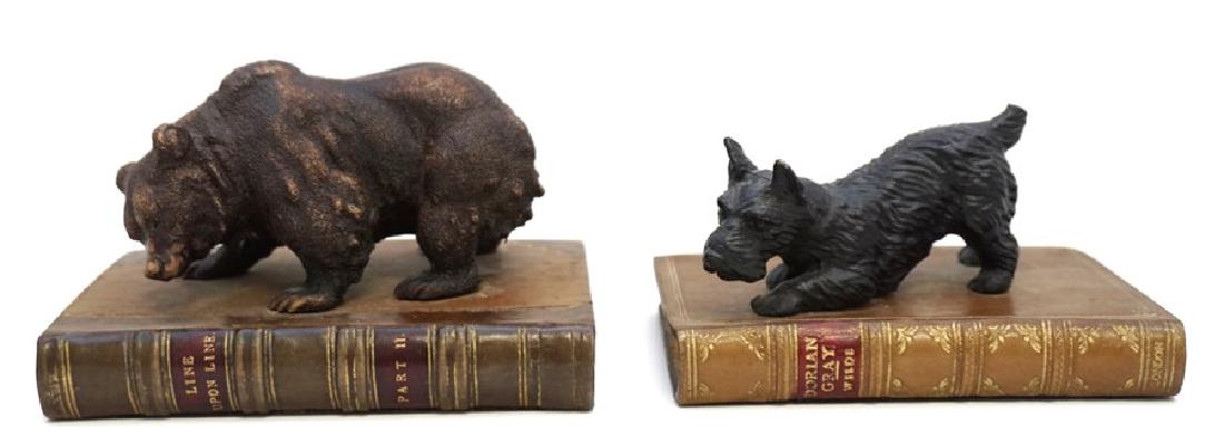 2 BEAR & SCOTTY ON BOOKS BOOKENDS (1 of 7)