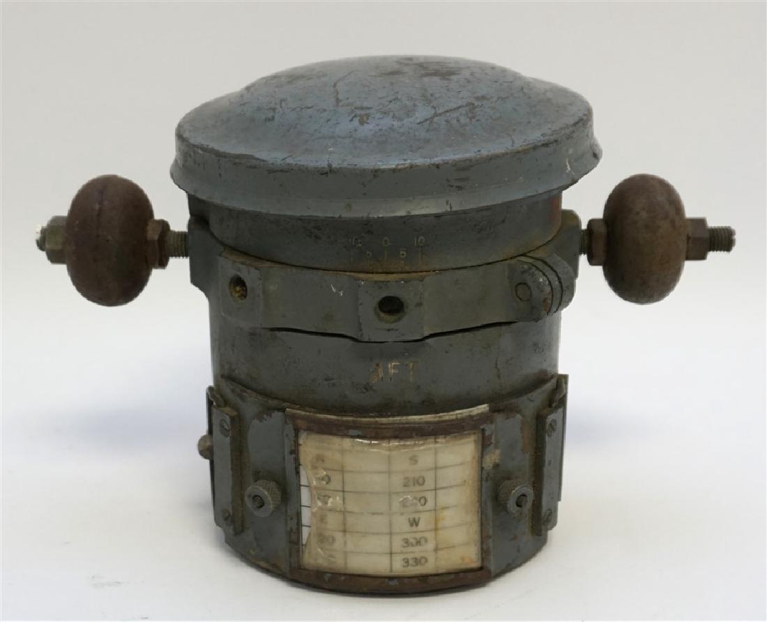 WWII US NAVY BUREAU OF SHIPS PT-BOAT BRASS COMPASS (1 of 9)