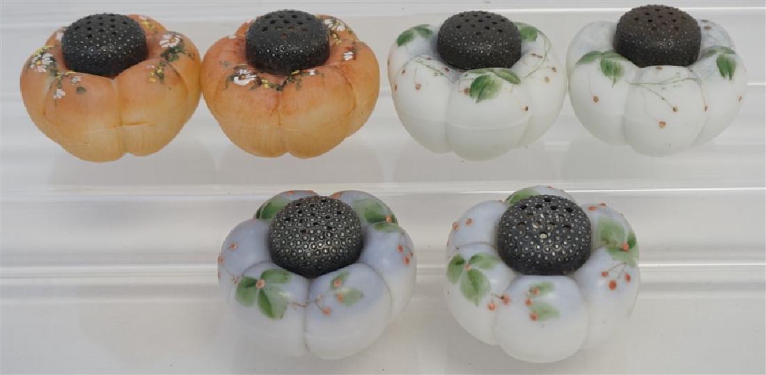 6 MT. WASHINGTON SALT SHAKERS (1 of 5)