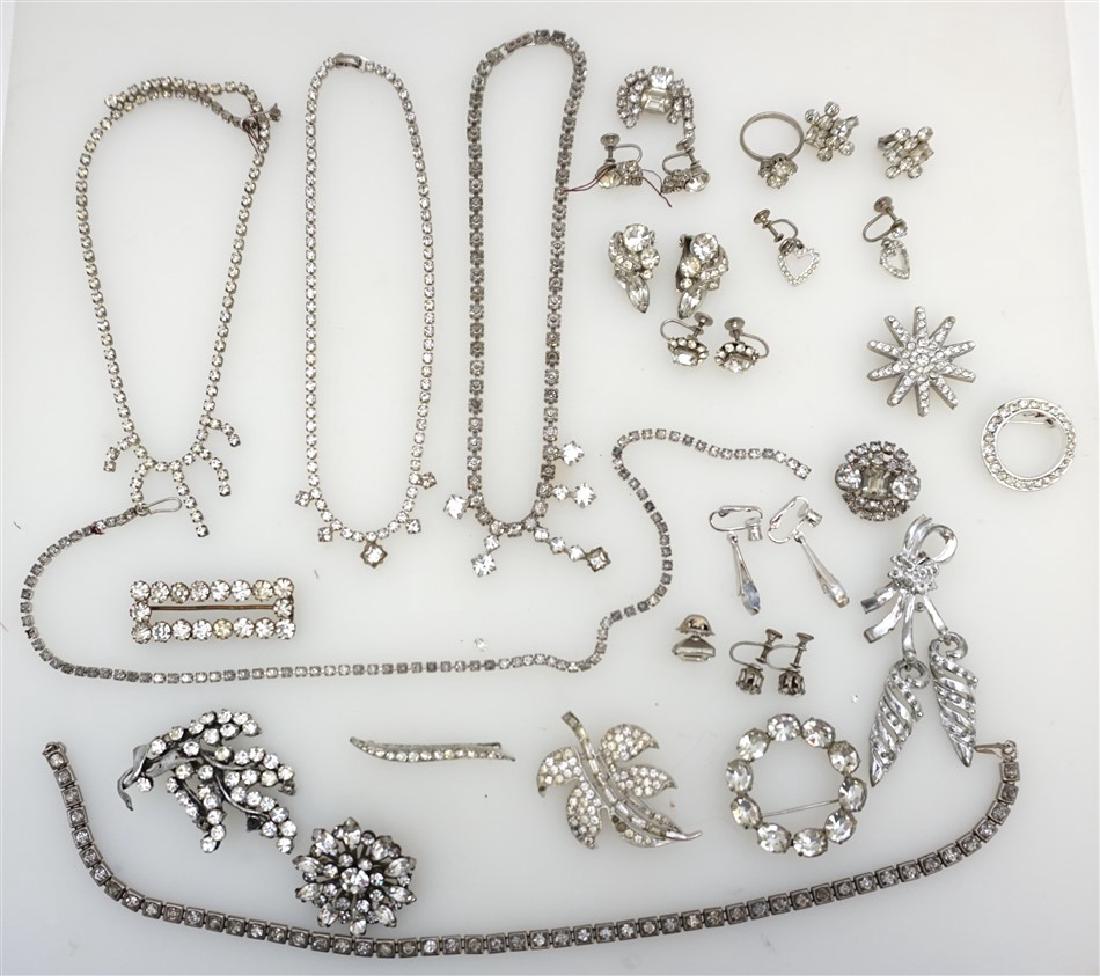 24 pc LOT VTG RHINESTONE JEWELRY (1 of 8)