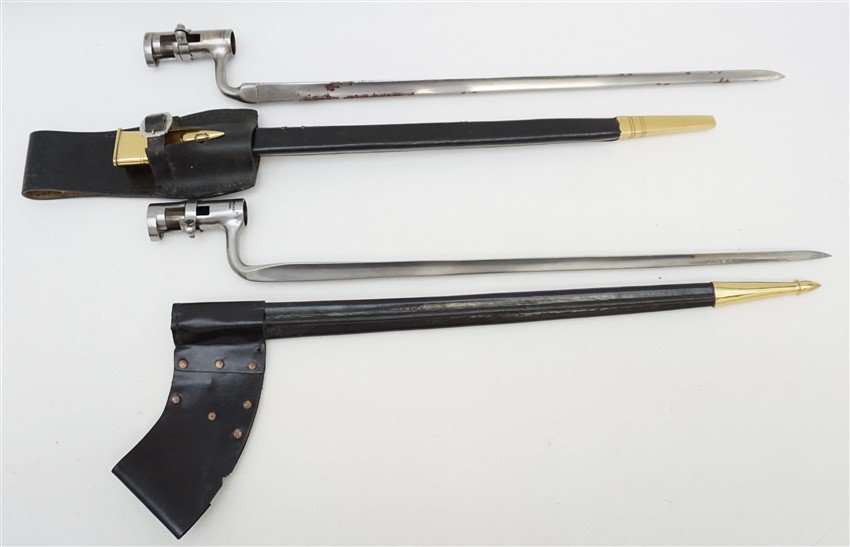 2PC CIVIL WAR BAYONETS: Old New Stock. Both Windlass replicas. 1- Civil War Springfield Socket Bayonet 0.58 Cal. 2- This replica bayonet is made to fit the .577 Civil War and replica Enfield Tower rifle muskets. The accompan