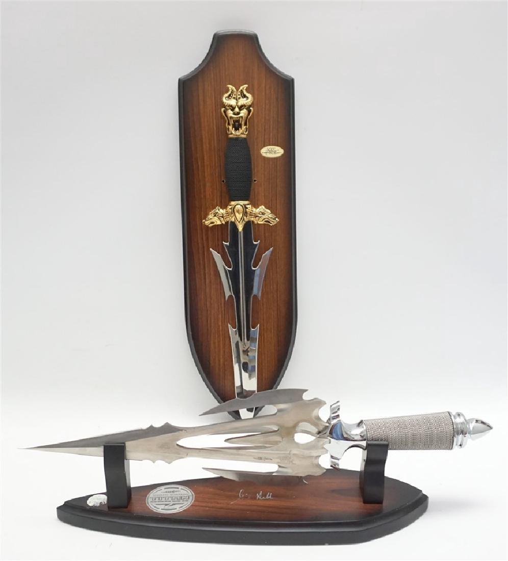 2 GIL HIBBEN & KIT RAE FANTASY DAGGER & KNIFE (1 of 7)