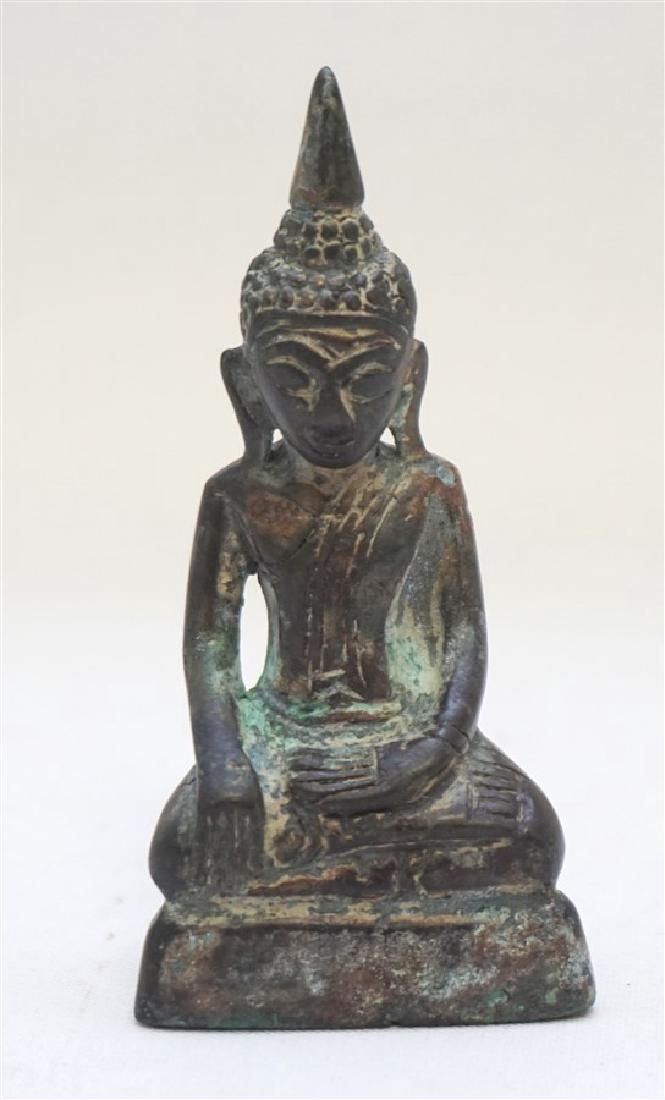 LAO BUDDHIST BRONZE BUDDHA (1 of 6)
