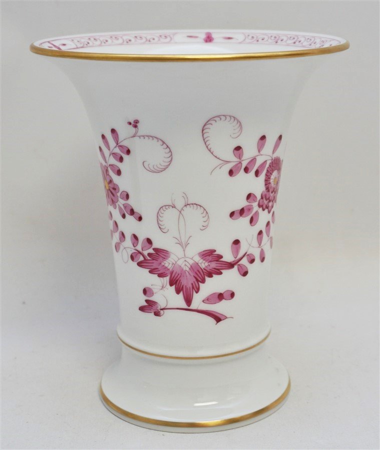 MEISSEN NEUER AUSSCHNITT VASE ORIENTAL PAINTING (1 of 7)