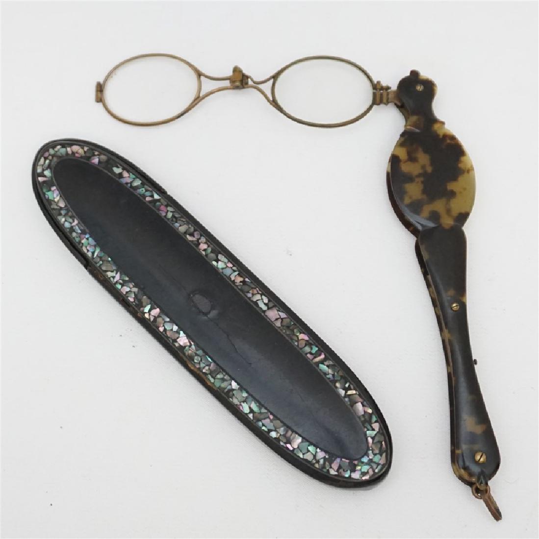 VICTORIAN TORTOISESHELL LORGNETTE (1 of 6)