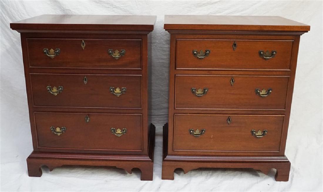PAIR CRAFTIQUE SOLID MAHOGANY BED SIDE CHESTS (1 of 6)