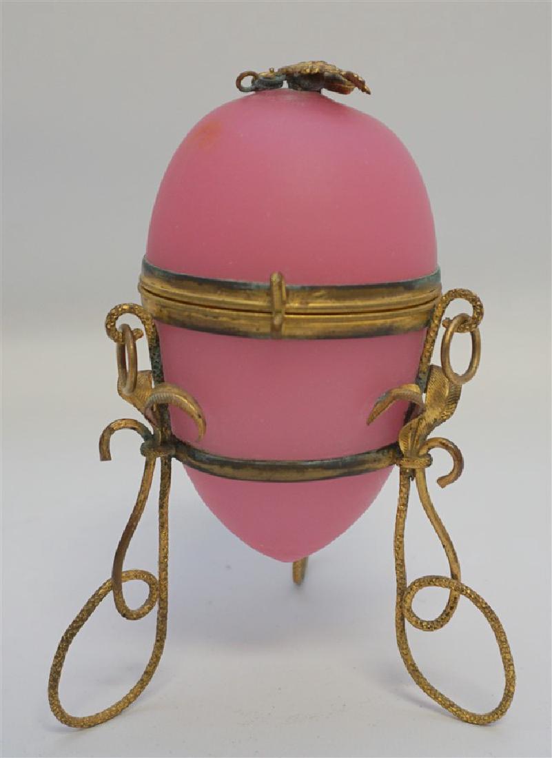 ANTIQUE FRENCH PINK OPALINE SCENT BOTTLE (1 of 9)