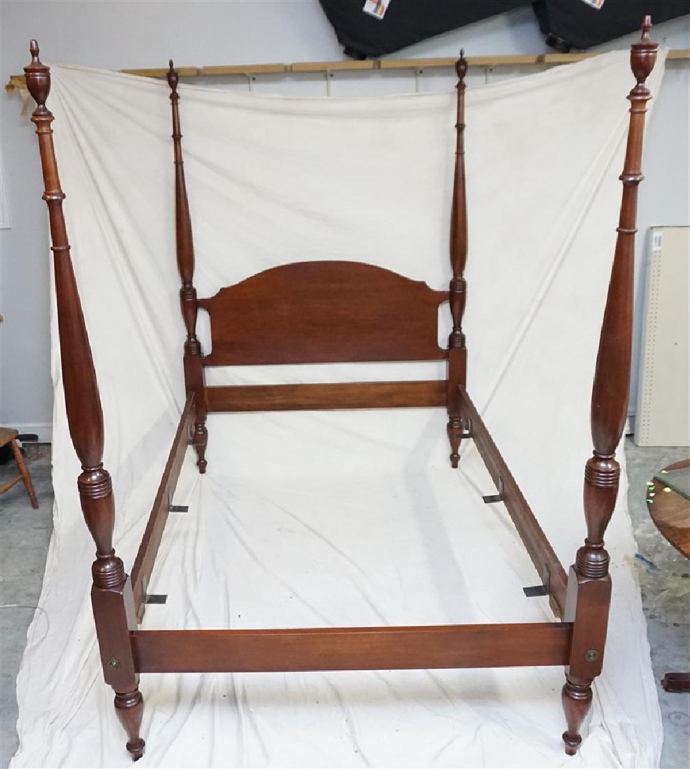 CRAFTIQUE FOUR POSTER MAHOGANY BED (1 of 6)
