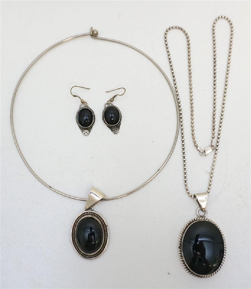3 PC VINTAGE TAXCO STERLING ONYX JEWELRY (1 of 6)