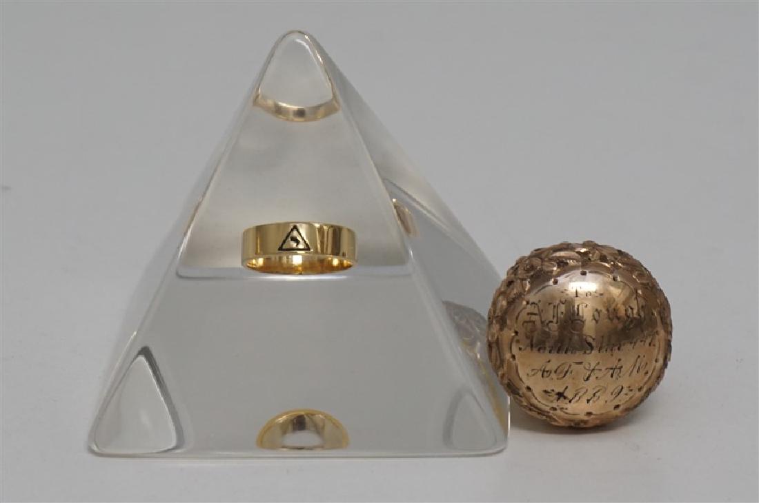 2 PC MASONIC 1889 GOLD CANE TOP & RING (1 of 7)