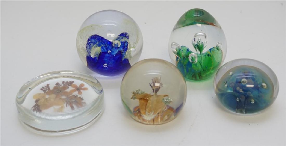 5 PAPERWEIGHTS SEEGERS & FEIN (1 of 6)