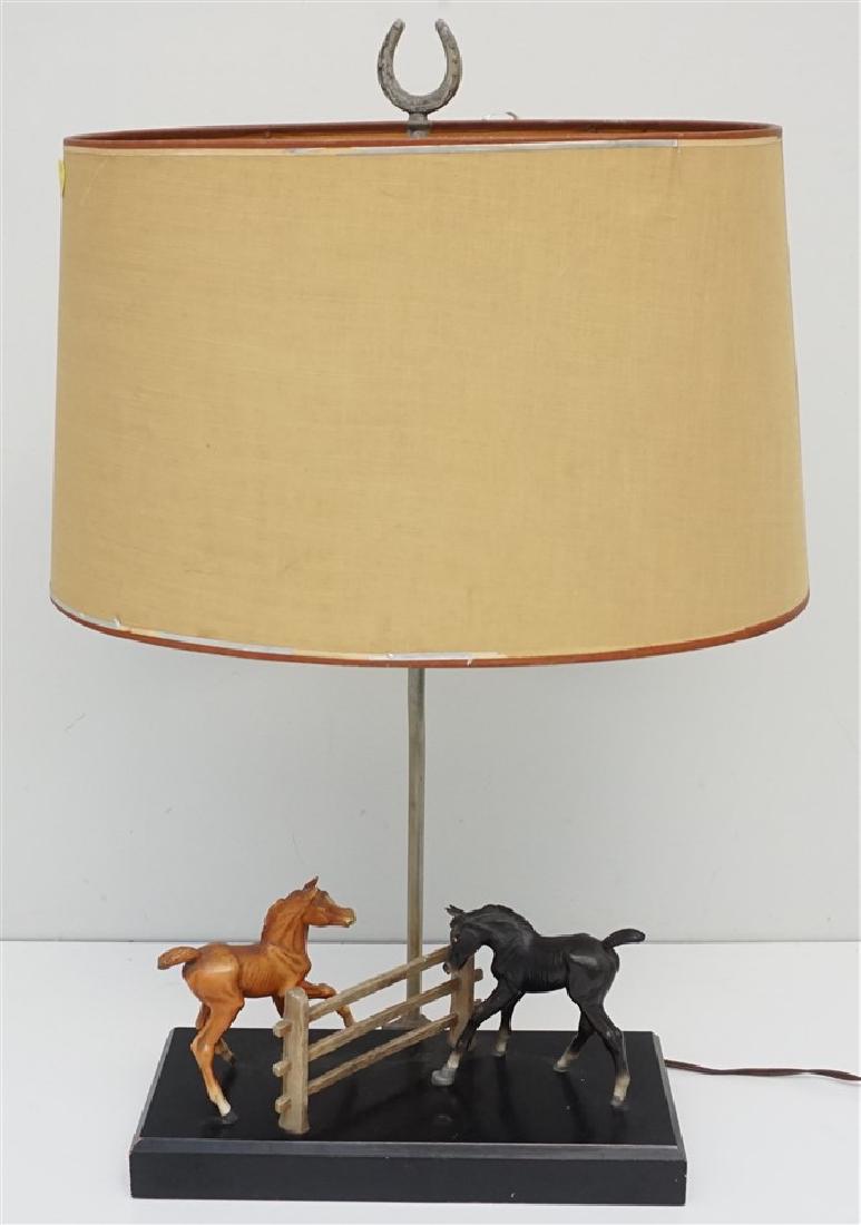 BREYER HORSE COLTS TABLE LAMP (1 of 6)