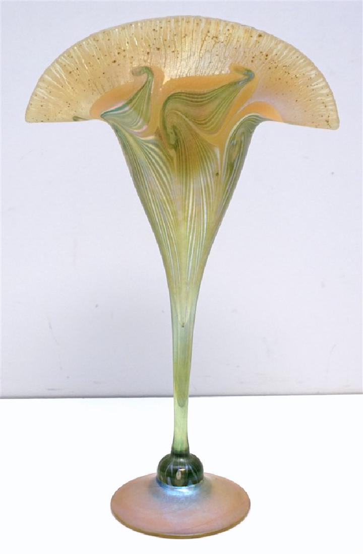 VANDERMARK PULLED FEATHER VASE SIGNED (1 of 10)