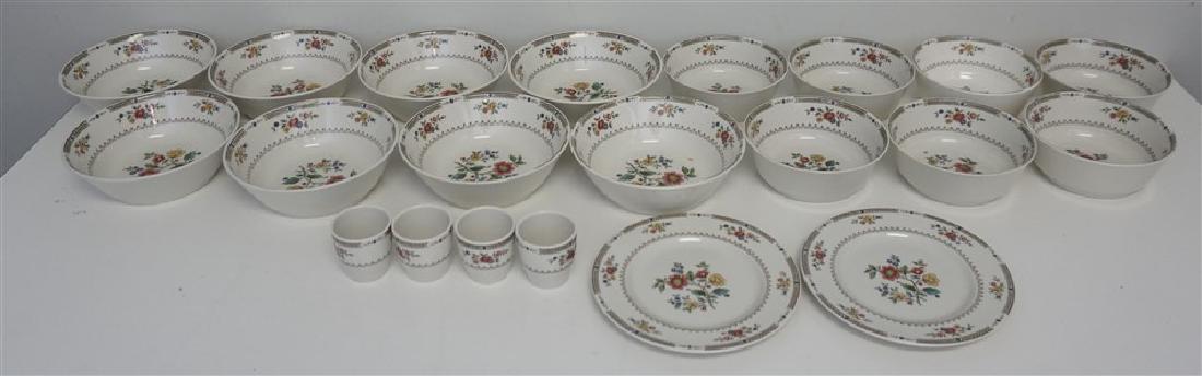 21 pc  KINGSWOOD ROYAL DOULTON (1 of 7)