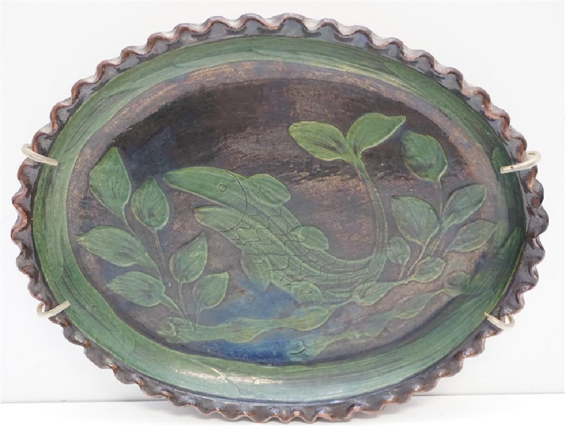 VINTAGE REDWARE FISH PLATTER (1 of 10)