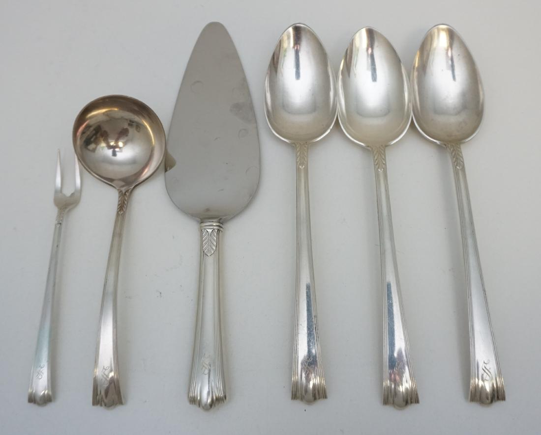 6 LUNT STERLING AMERICAN DIRECTOIRE SERVING (1 of 5)