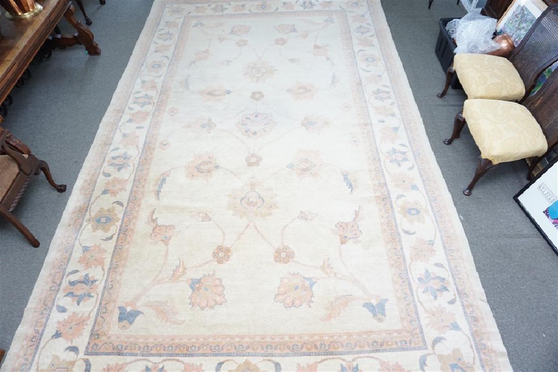 PALATIAL 16 FT OUSHAK ANGORA RUG (1 of 10)