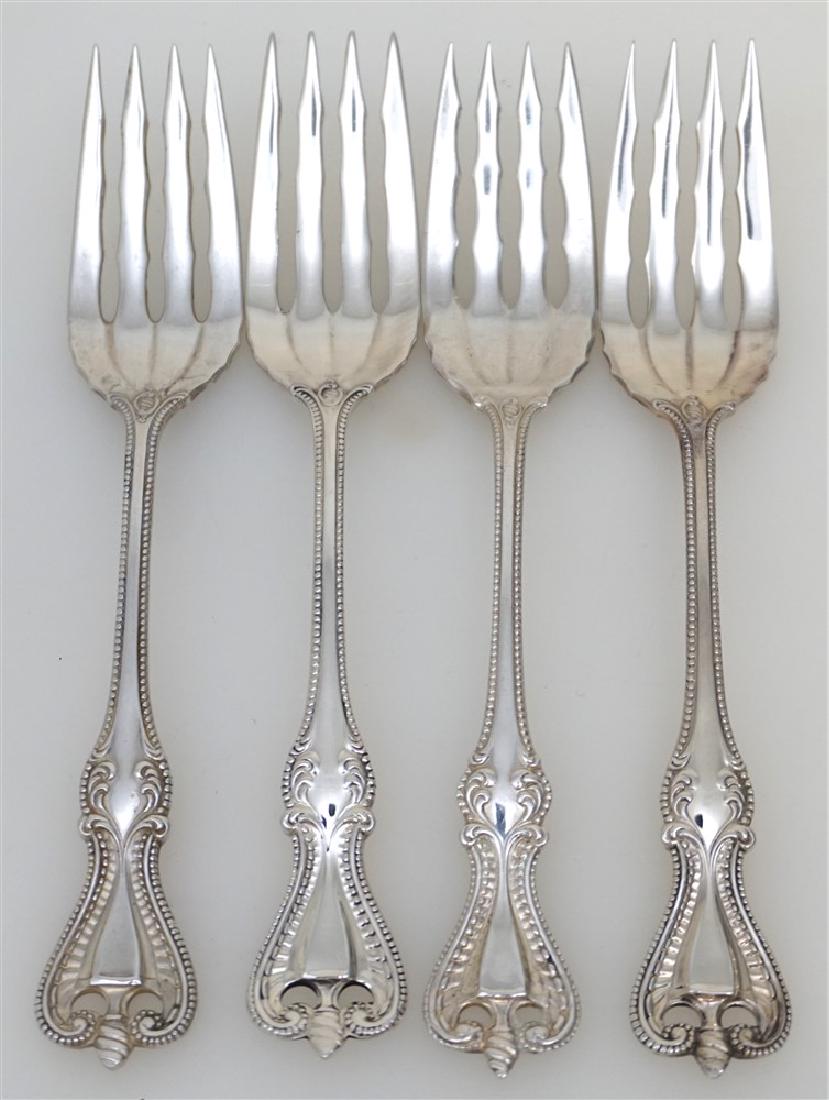4 STERLING TOWLE OLD COLONIAL SALAD FORKS (1 of 5)